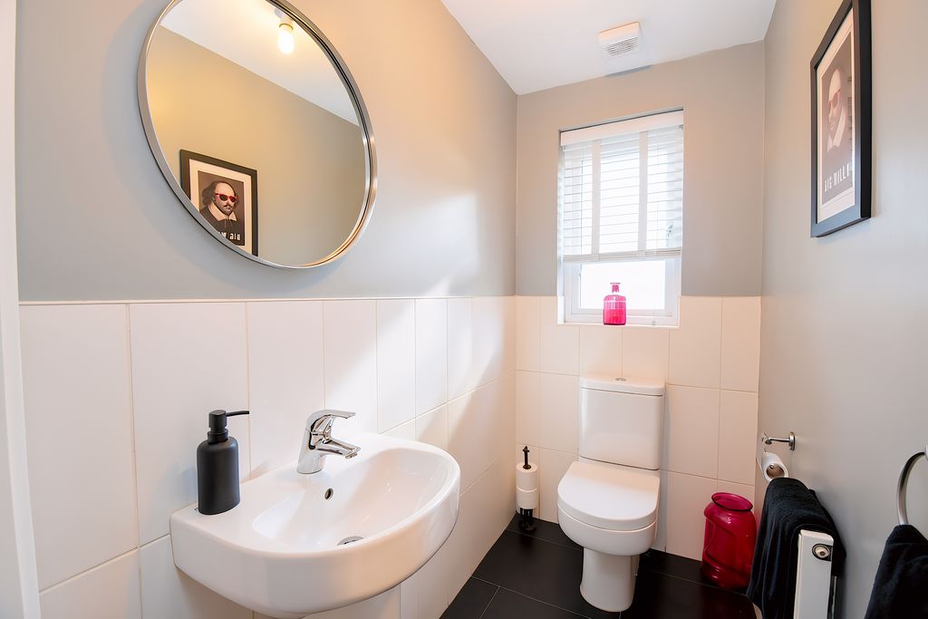 Downstairs WC- click for photo gallery
